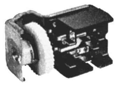 (image for) 71-72 HEADLIGHT SWITCH - Click Image to Close